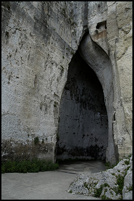 ORECCHIO DI DIONISIO NEAPOLIS